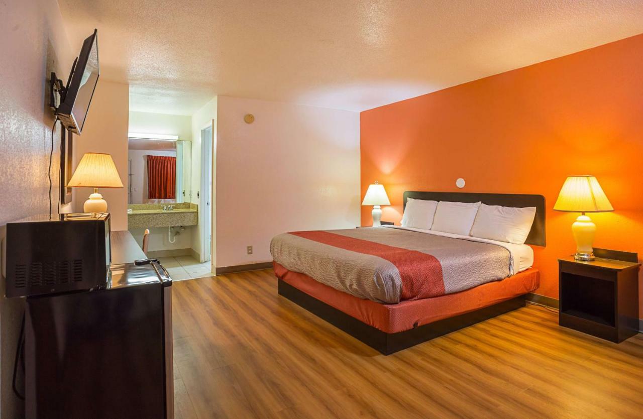 Motel 6-Brinkley, Ar エクステリア 写真
